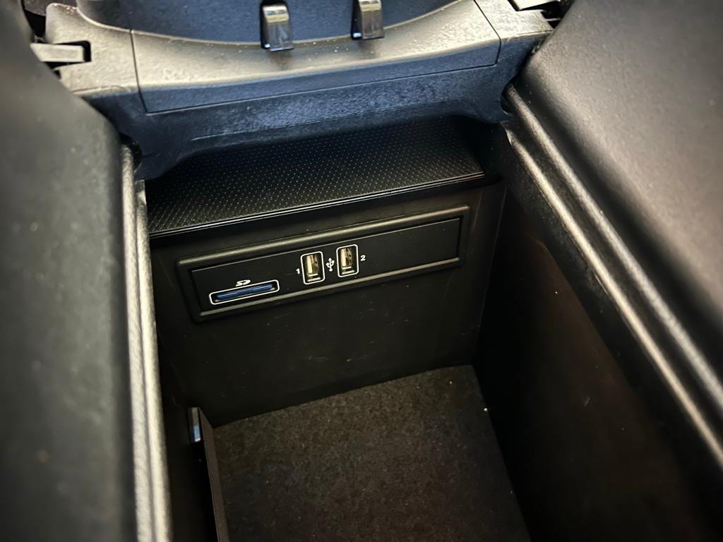 Thumbnail: 2017 Mercedes-Benz GLC - 37