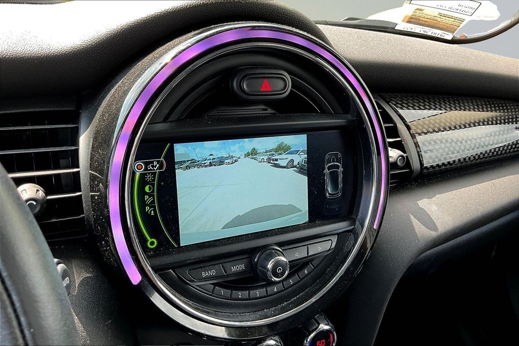 Thumbnail: 2017 MINI Cooper - 15