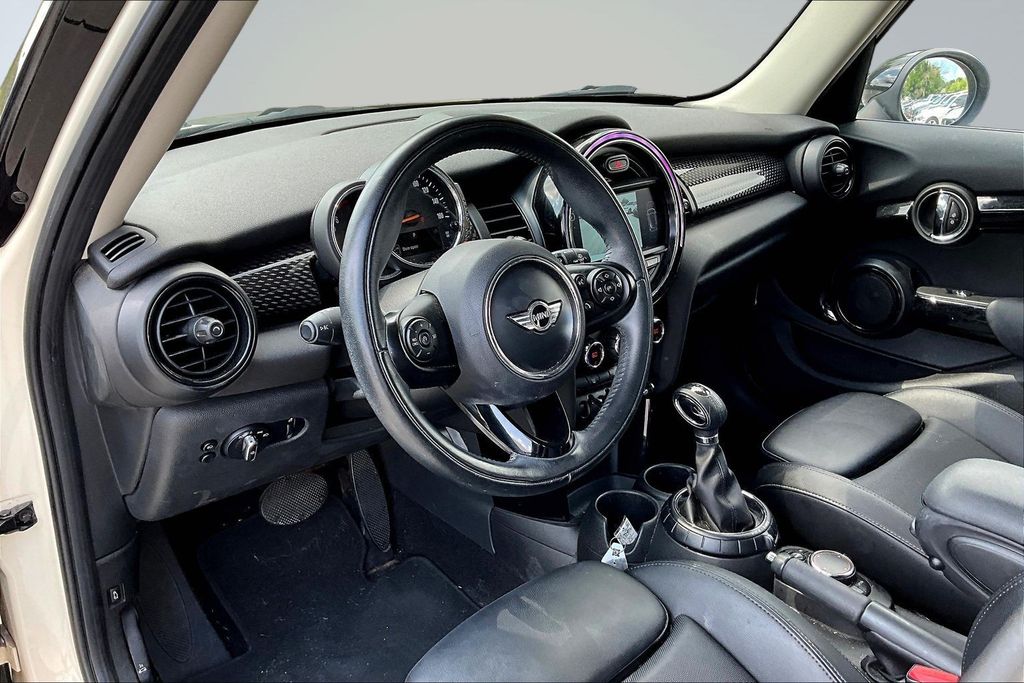Thumbnail: 2017 MINI Cooper - 13