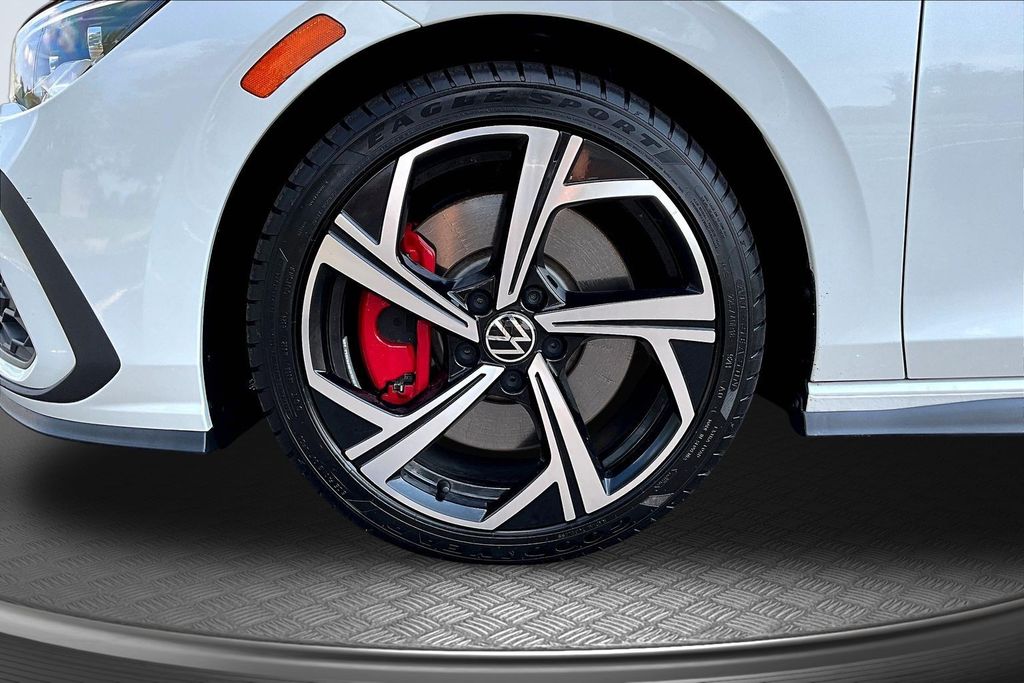 Thumbnail: 2024 Volkswagen Golf - 7