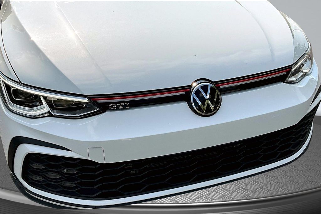 Thumbnail: 2024 Volkswagen Golf - 31