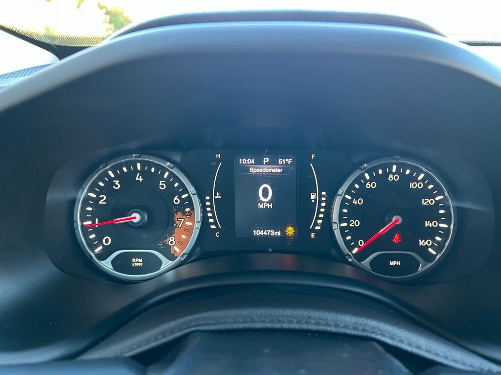 Thumbnail: 2015 Jeep Renegade - 14