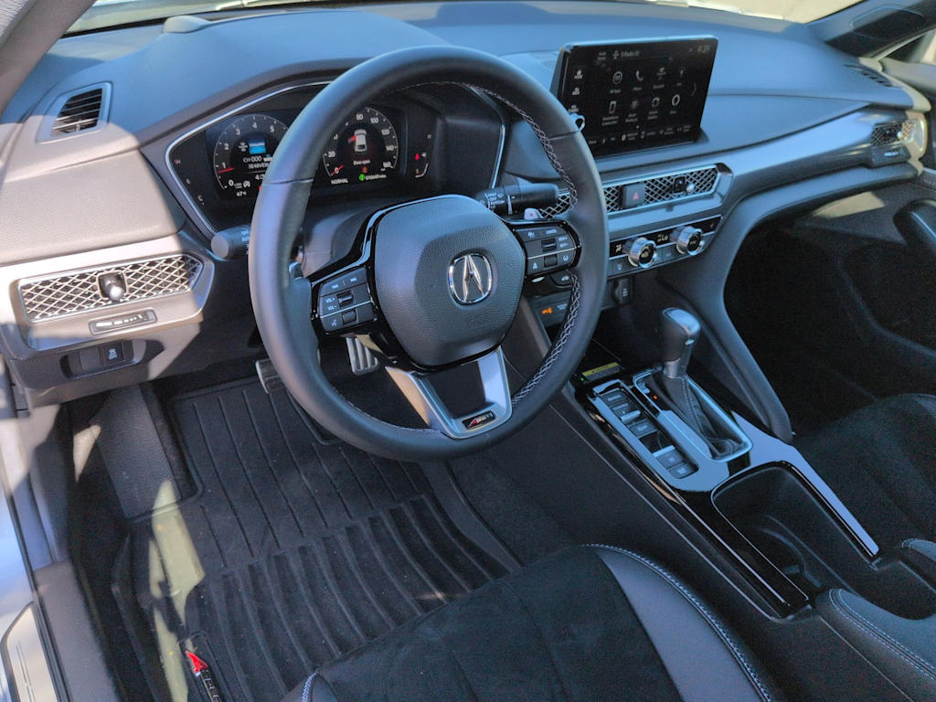 Thumbnail: 2025 Acura Integra - 2