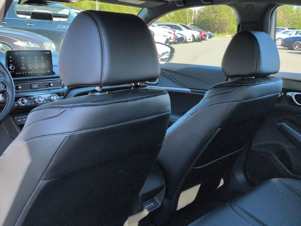 Thumbnail: 2025 Acura Integra - 12