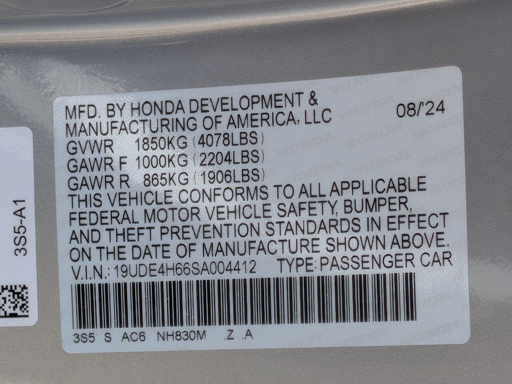 Thumbnail: 2025 Acura Integra - 20