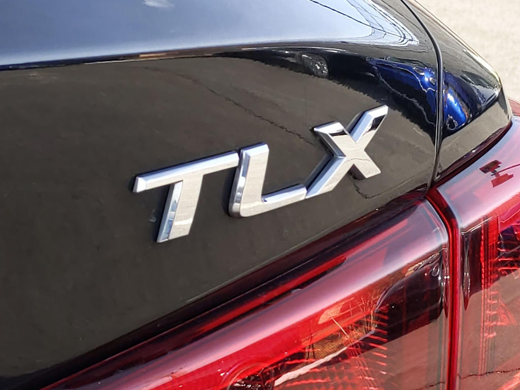 2017 Acura TLX Advance 26