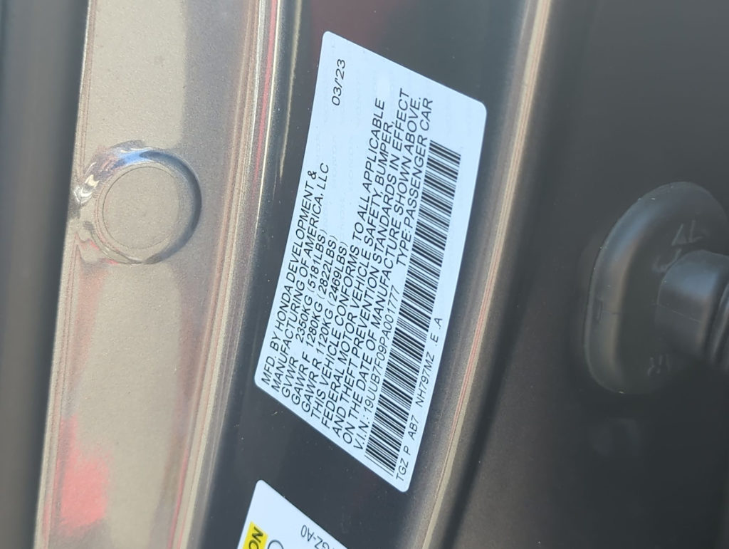 Thumbnail: 2023 Acura TLX - 19