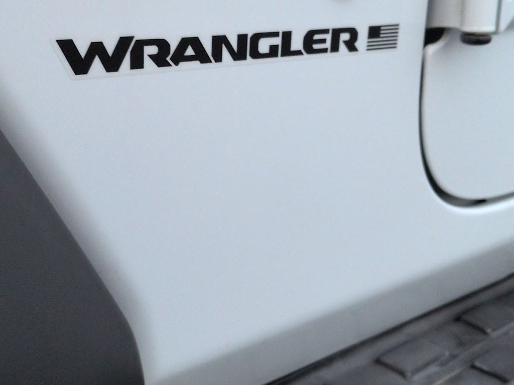 Thumbnail: 2023 Jeep Wrangler - 24