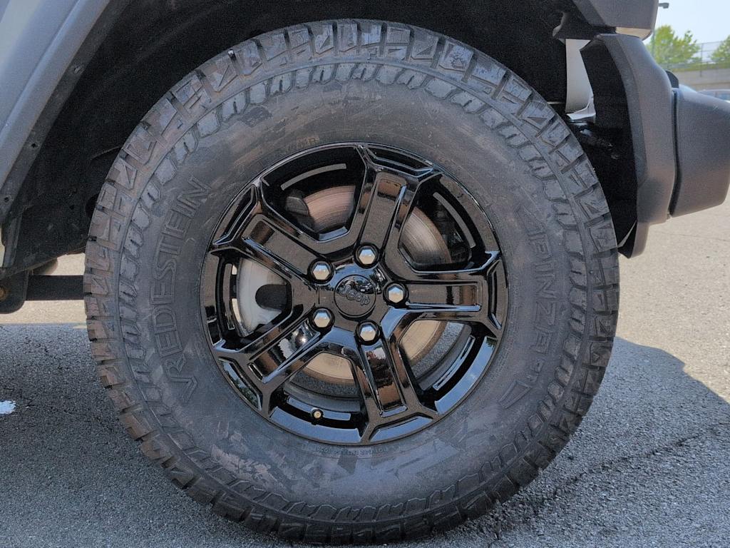 Thumbnail: 2020 Jeep Wrangler - 27