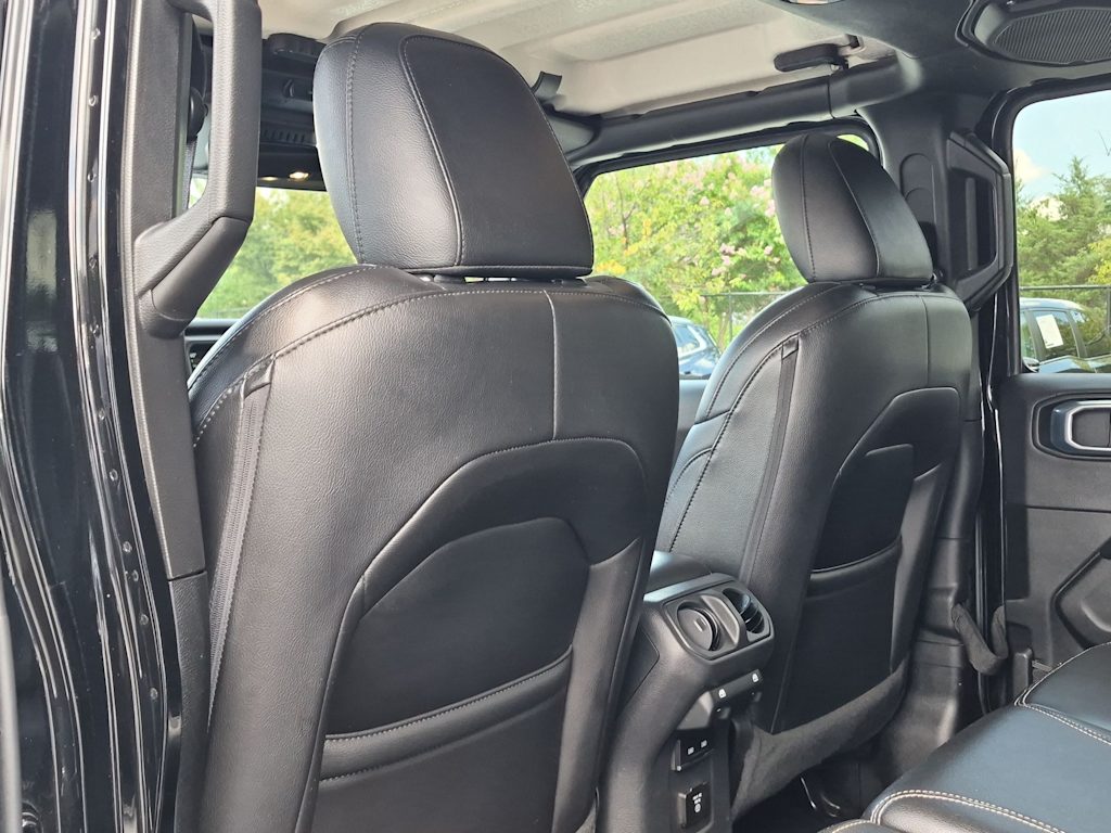 Thumbnail: 2021 Jeep Wrangler - 13