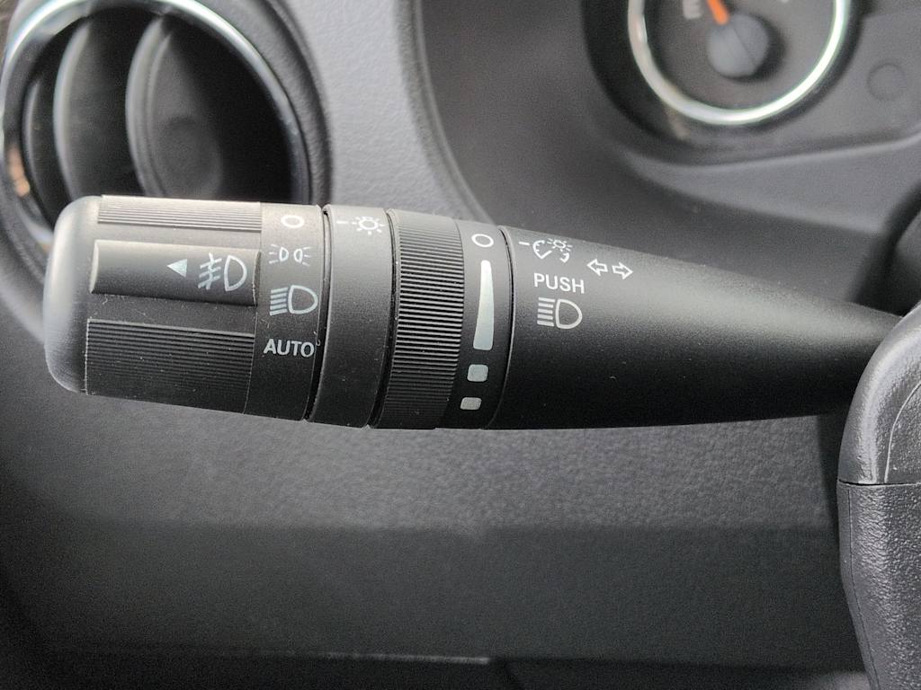 Thumbnail: 2017 Jeep Compass - 34