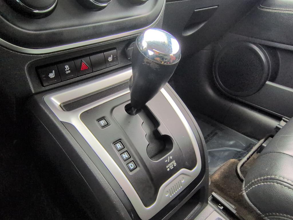 Thumbnail: 2017 Jeep Compass - 16