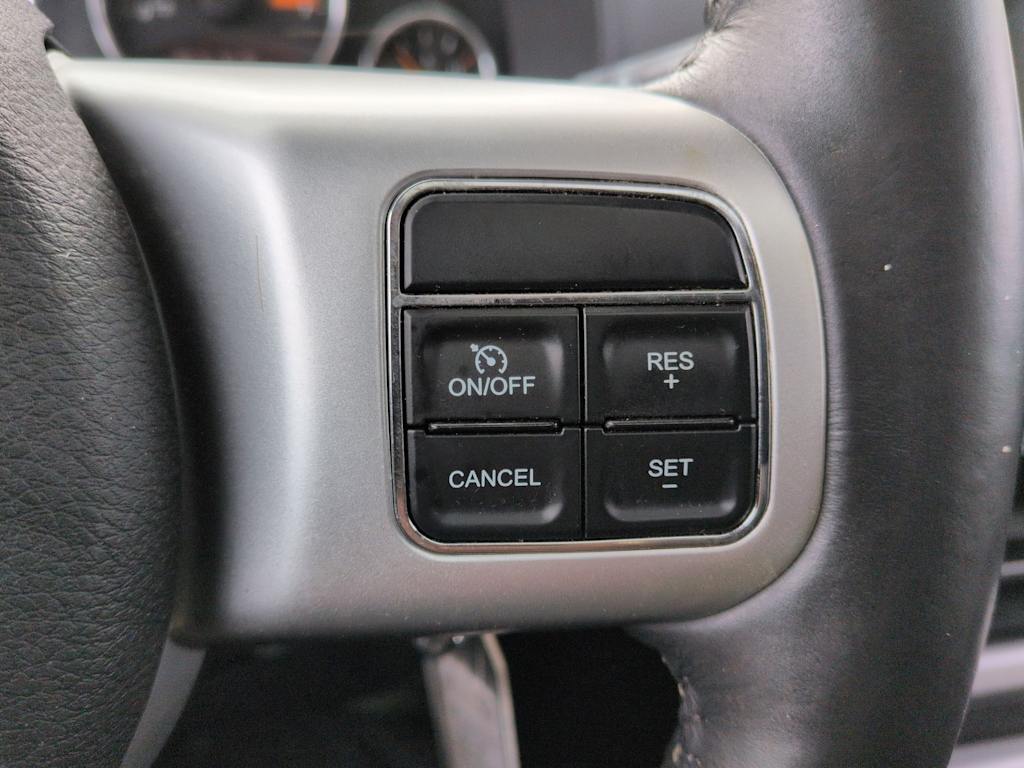 Thumbnail: 2017 Jeep Compass - 32