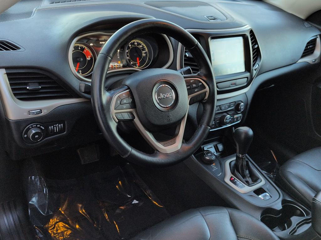 Thumbnail: 2016 Jeep Cherokee - 2