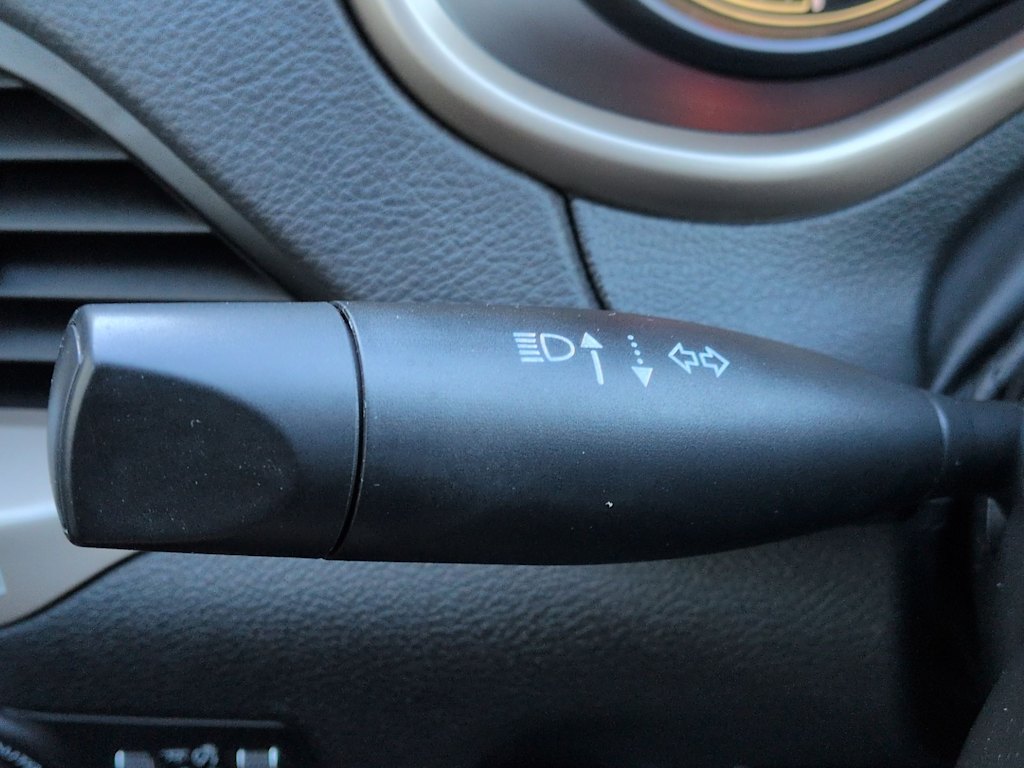 Thumbnail: 2016 Jeep Cherokee - 34