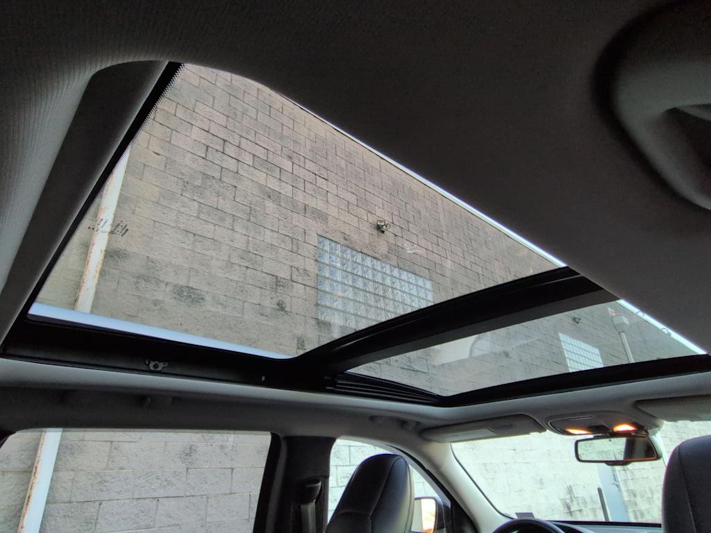 Thumbnail: 2016 Jeep Cherokee - 30