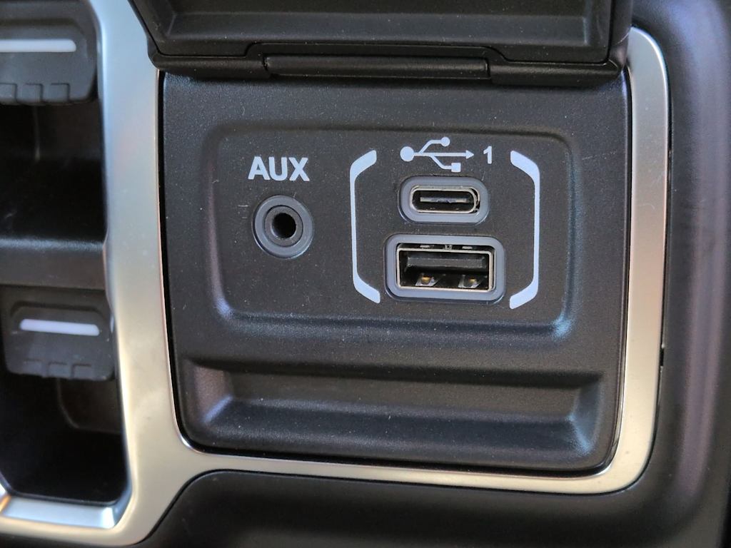 Thumbnail: 2024 Jeep Wrangler - 36