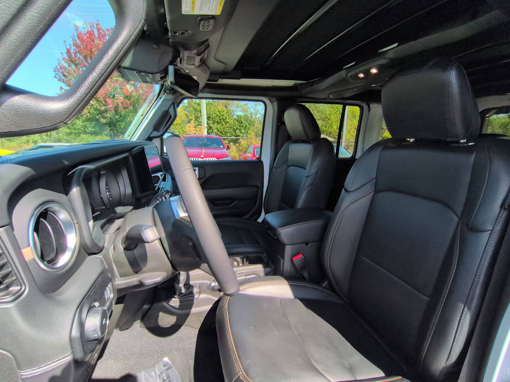 Thumbnail: 2024 Jeep Wrangler - 12