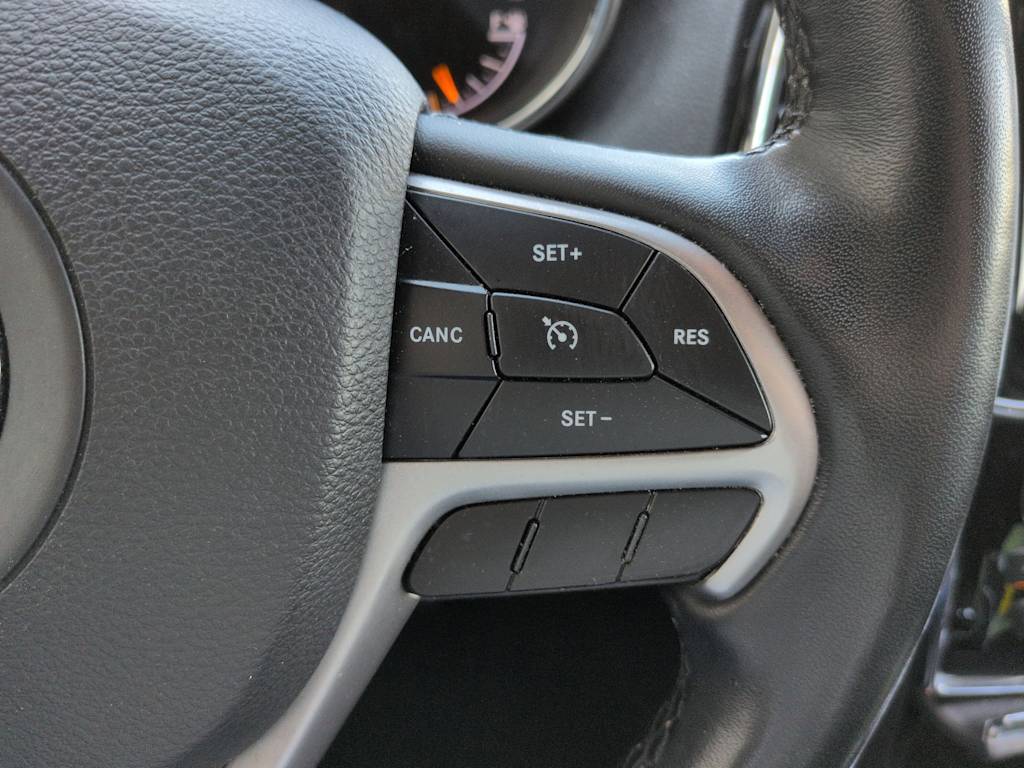 Thumbnail: 2019 Jeep Grand Cherokee - 33