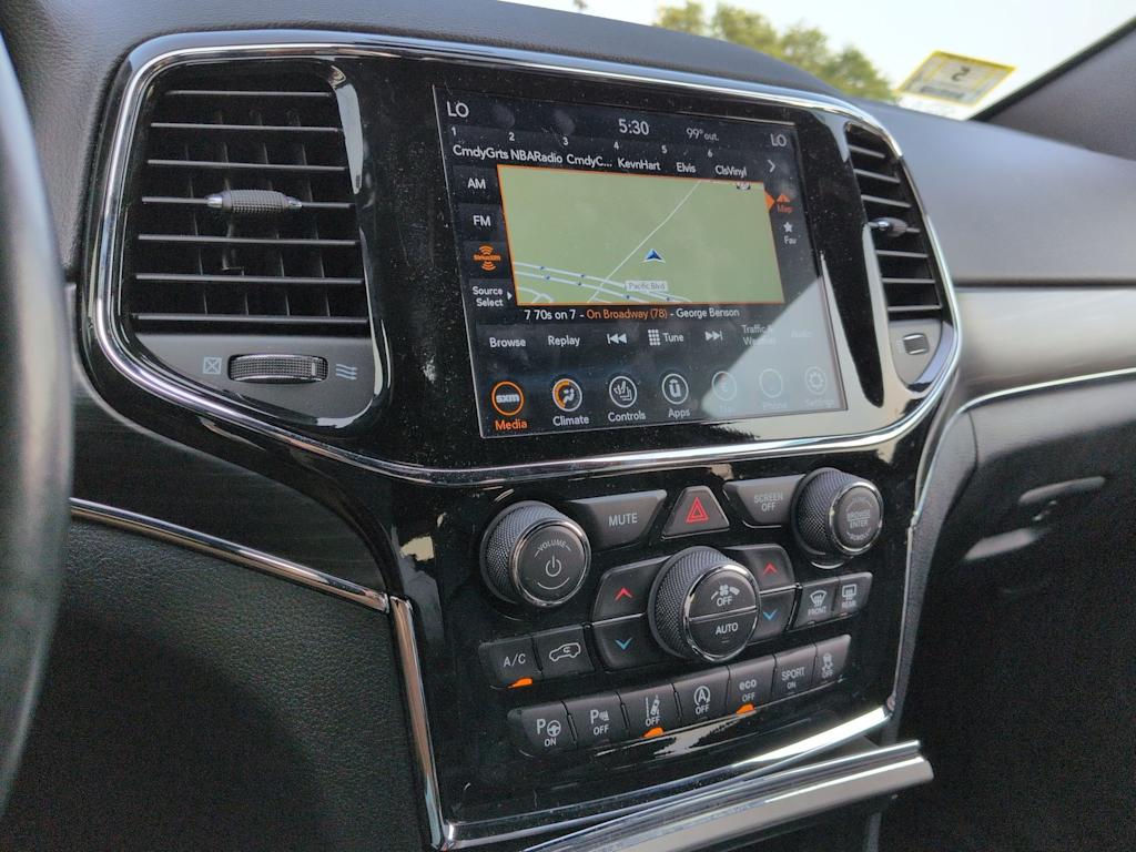 Thumbnail: 2022 Jeep Grand Cherokee - 15