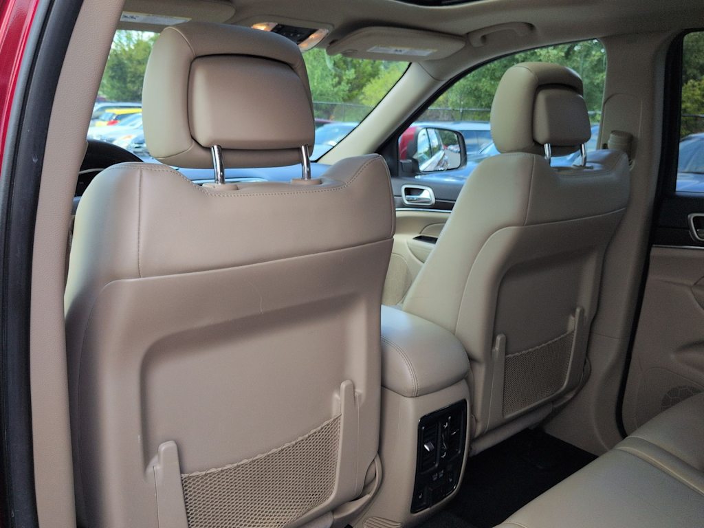 Thumbnail: 2014 Jeep Grand Cherokee - 13