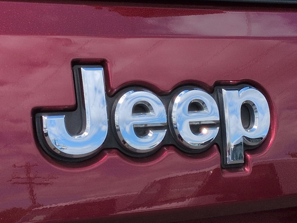 Thumbnail: 2014 Jeep Grand Cherokee - 7