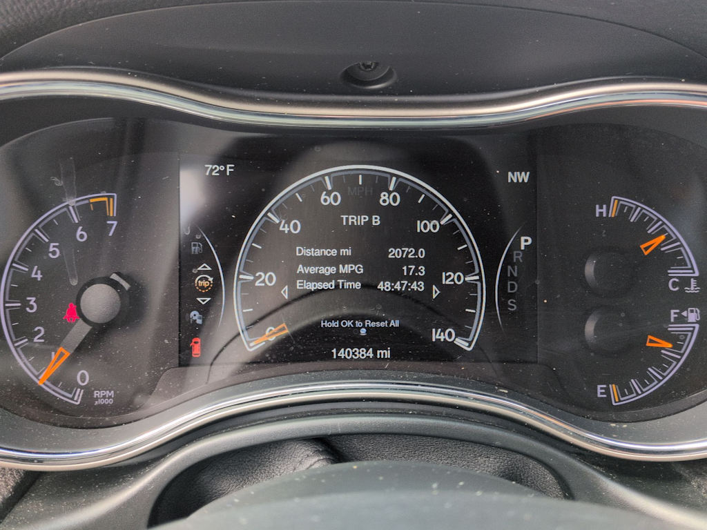 Thumbnail: 2014 Jeep Grand Cherokee - 17