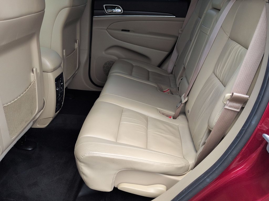 Thumbnail: 2014 Jeep Grand Cherokee - 28