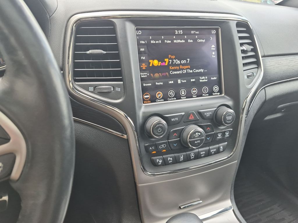 Thumbnail: 2018 Jeep Grand Cherokee - 15