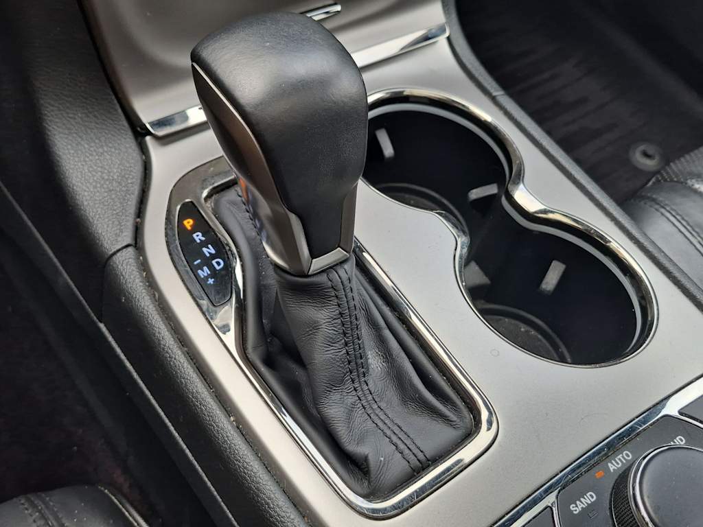 Thumbnail: 2018 Jeep Grand Cherokee - 16