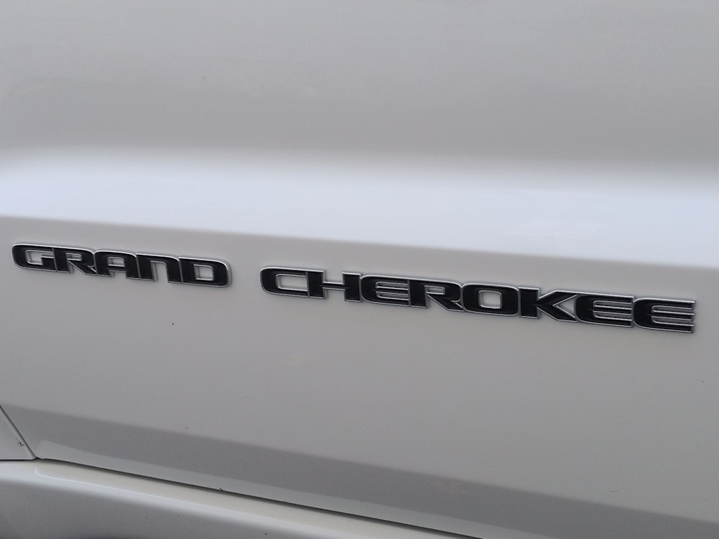 Thumbnail: 2020 Jeep Grand Cherokee - 25