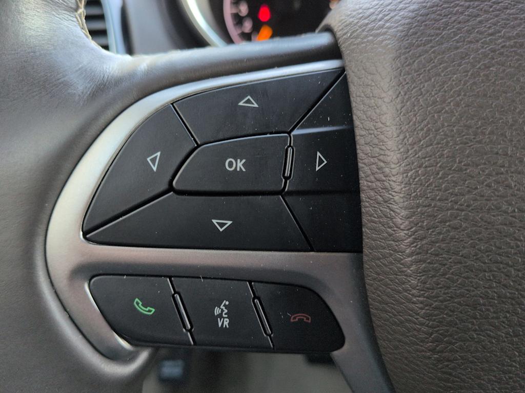 Thumbnail: 2020 Jeep Grand Cherokee - 32