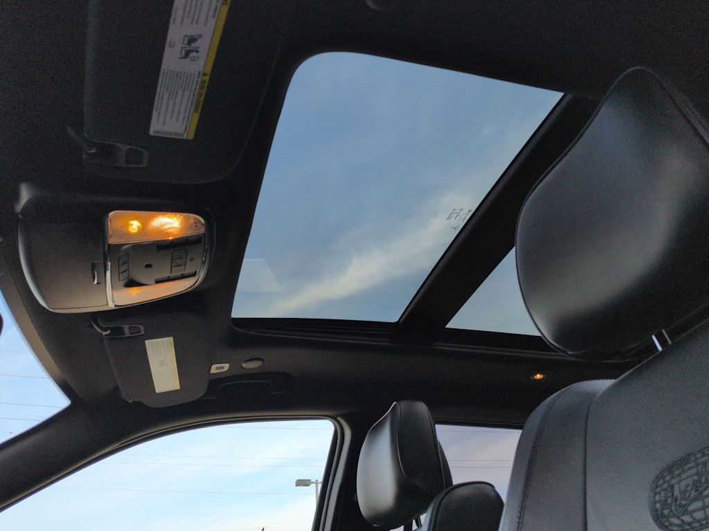 Thumbnail: 2018 Jeep Grand Cherokee - 28