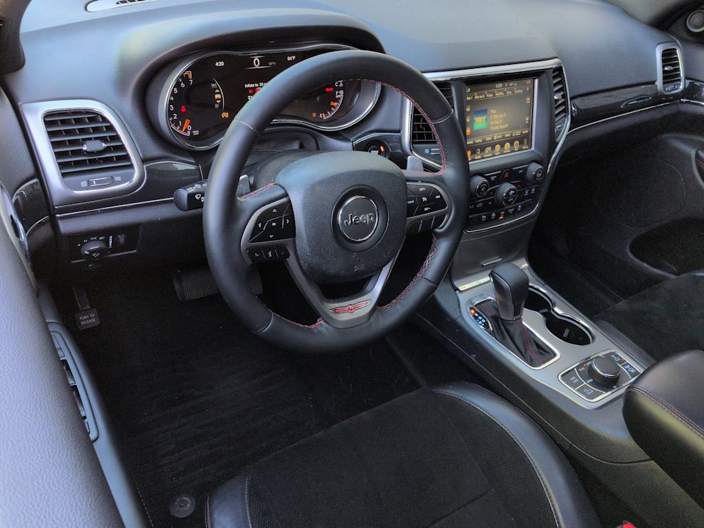 Thumbnail: 2017 Jeep Grand Cherokee - 2