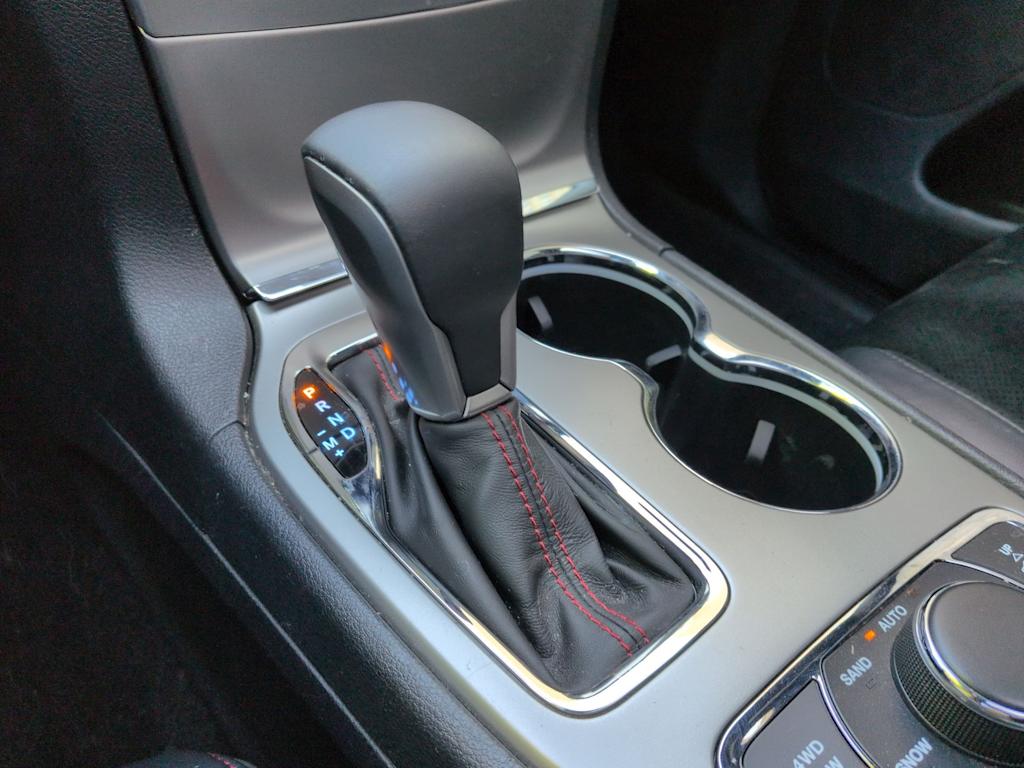 Thumbnail: 2017 Jeep Grand Cherokee - 15