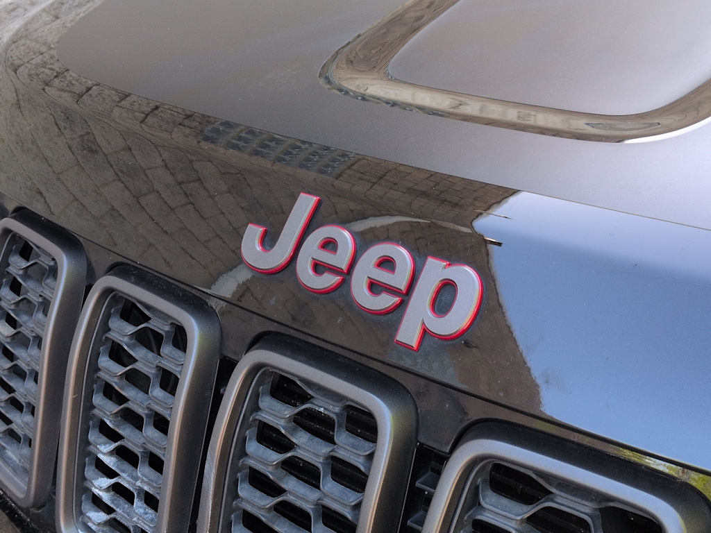 Thumbnail: 2017 Jeep Grand Cherokee - 7