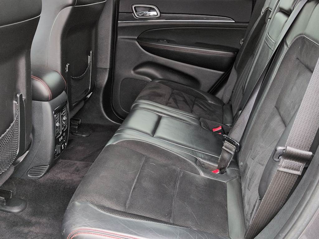Thumbnail: 2017 Jeep Grand Cherokee - 29