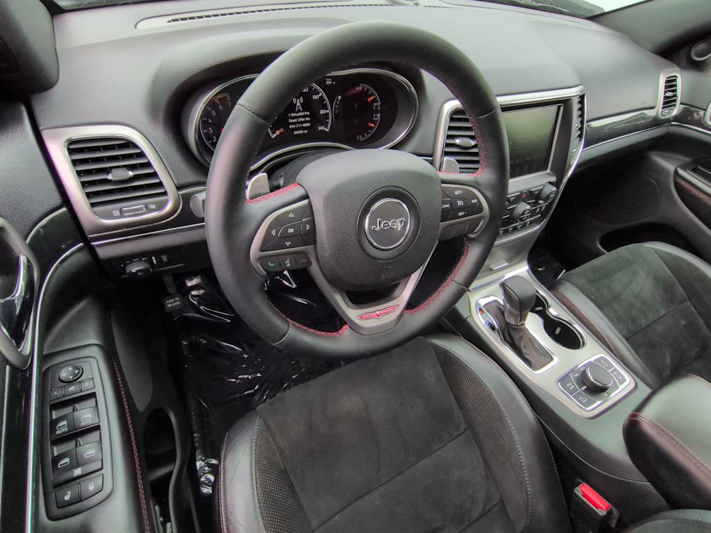 Thumbnail: 2017 Jeep Grand Cherokee - 2
