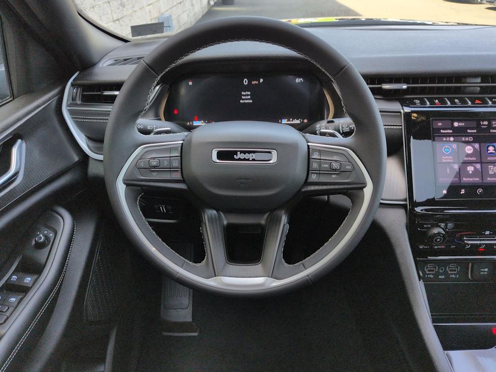 Thumbnail: 2025 Jeep Grand Cherokee - 14