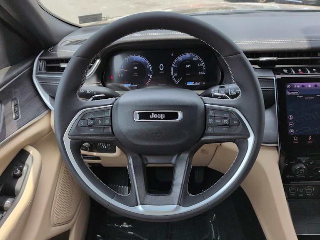 Thumbnail: 2025 Jeep Grand Cherokee L - 14
