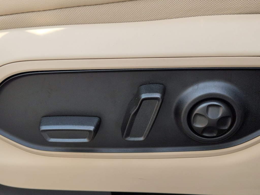Thumbnail: 2025 Jeep Grand Cherokee L - 26