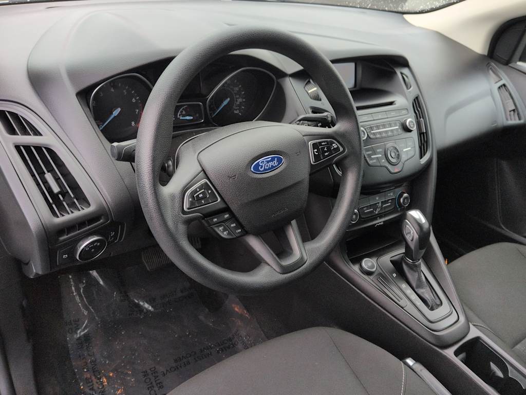 Thumbnail: 2015 Ford Focus - 2