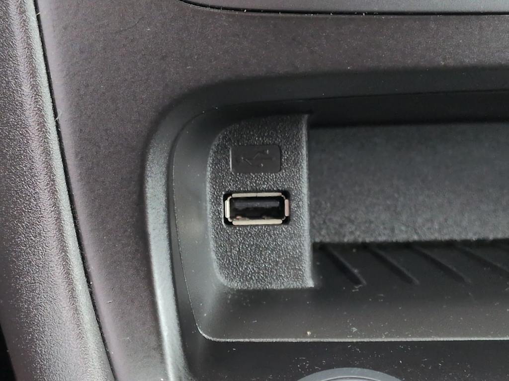 Thumbnail: 2015 Ford Focus - 34