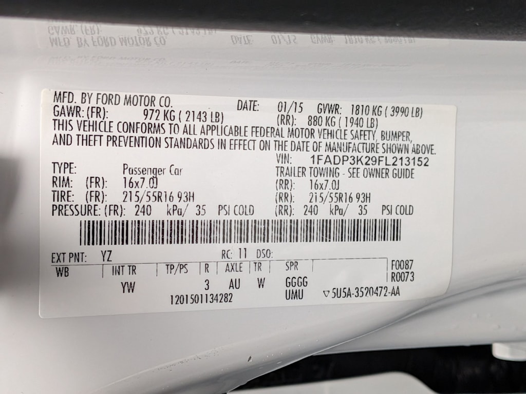 Thumbnail: 2015 Ford Focus - 20