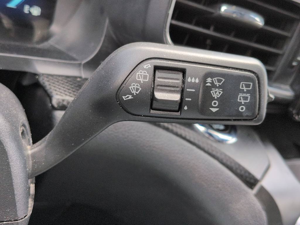 Thumbnail: 2020 Ford Explorer - 34