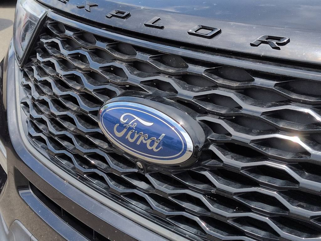 Thumbnail: 2020 Ford Explorer - 7