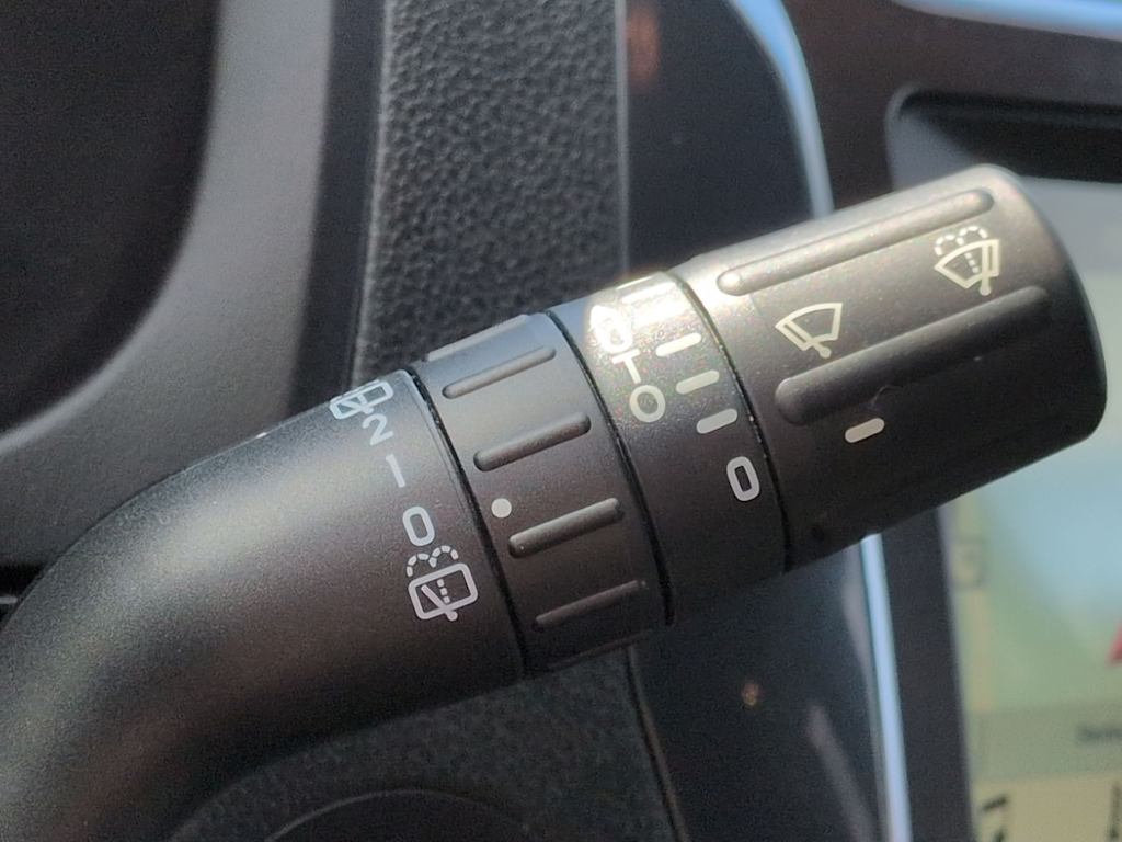 Thumbnail: 2019 Ford Explorer - 34