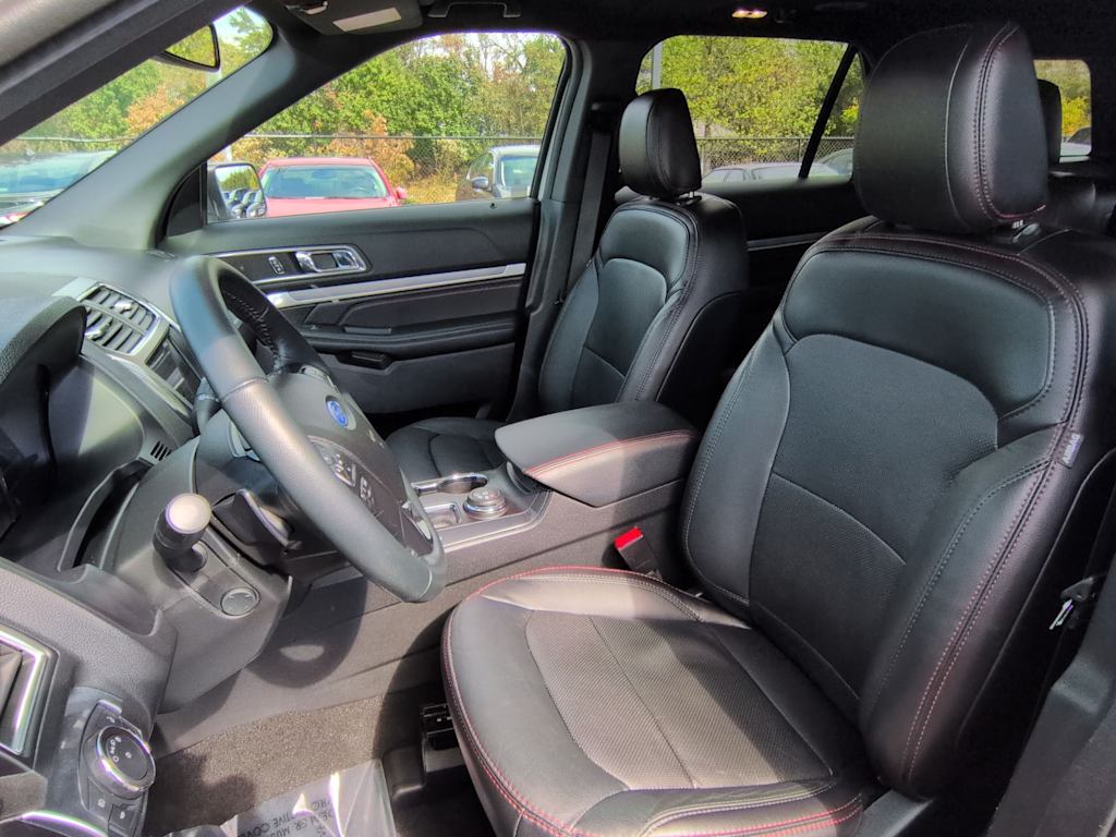 Thumbnail: 2019 Ford Explorer - 12