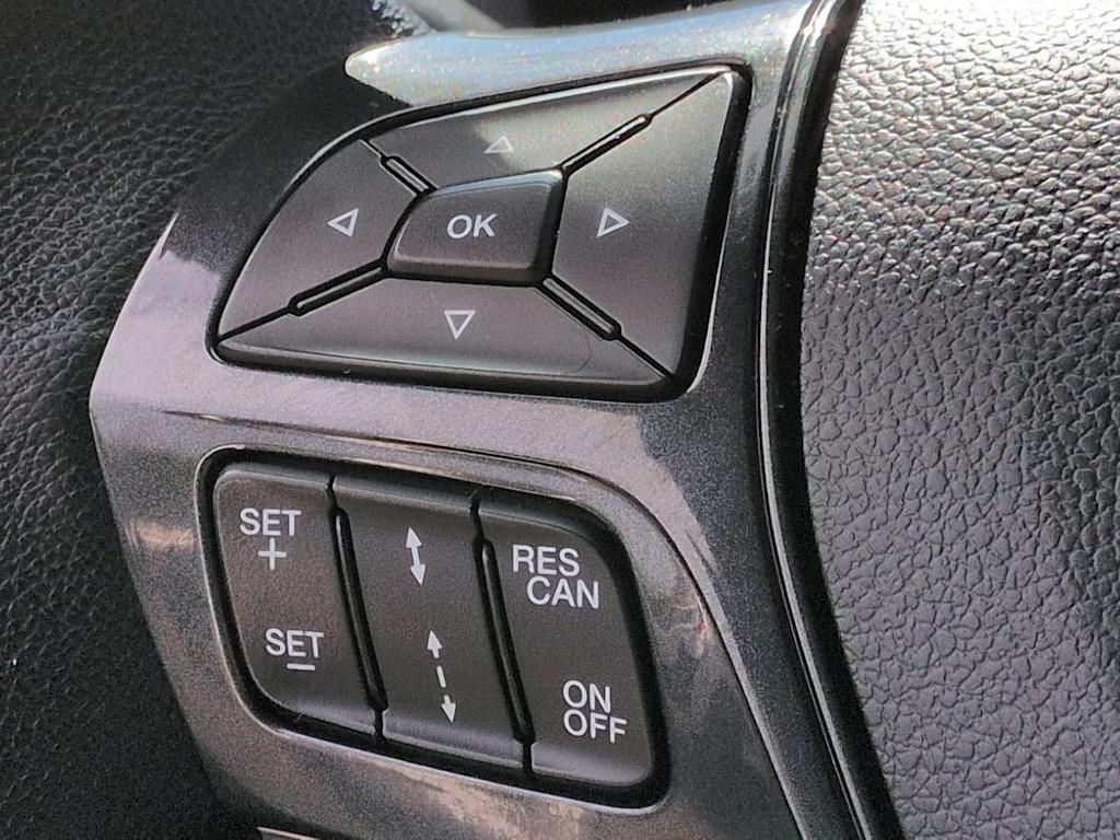 Thumbnail: 2019 Ford Explorer - 32