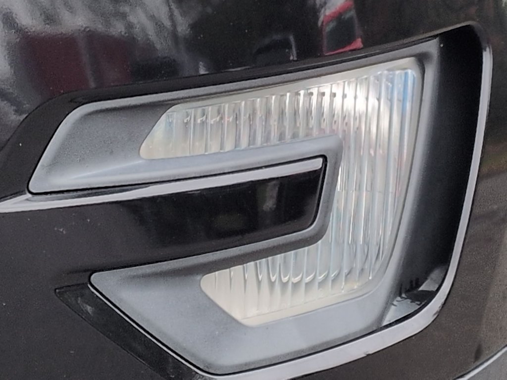 Thumbnail: 2016 Ford Explorer - 23